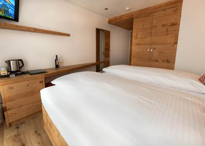 Готель Bernerhof